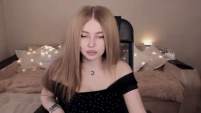 ViolettaLopez online show from 02/15/25, 11:28