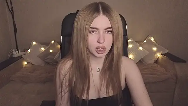 ViolettaLopez online show from 11/27/25, 01:46