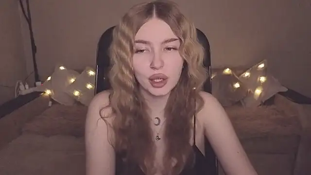 ViolettaLopez online show from 01/08/26, 01:02