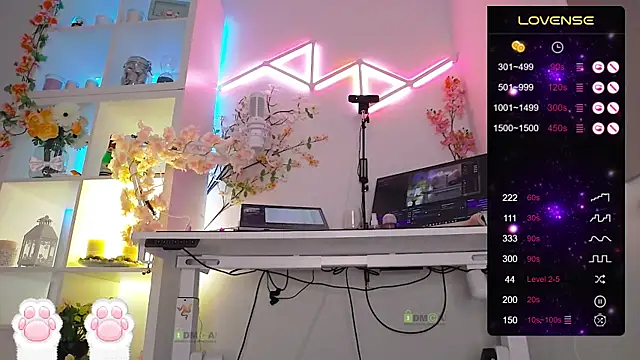 Elena-Marilyn online show from 02/21/25, 07:54