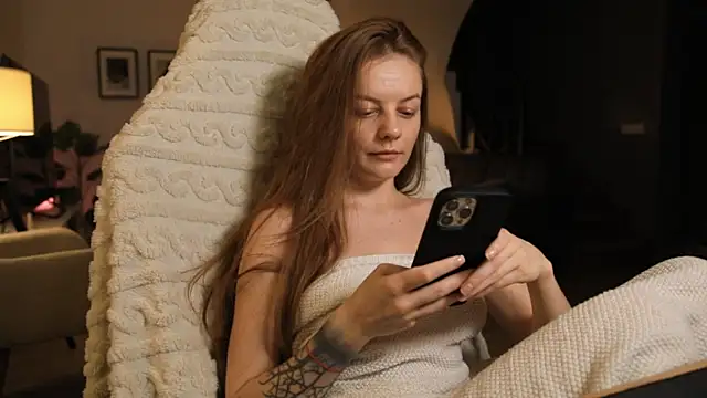 LadyInBad online show from 01/11/25, 09:15