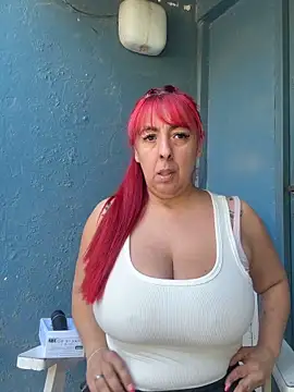 sofy alone online show from 09/24/25, 04:54