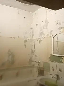 Amy August online show from 03/09/25, 10:41