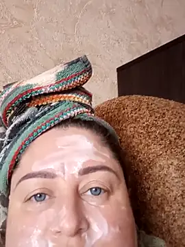 Amy August online show from 12/05/25, 09:18