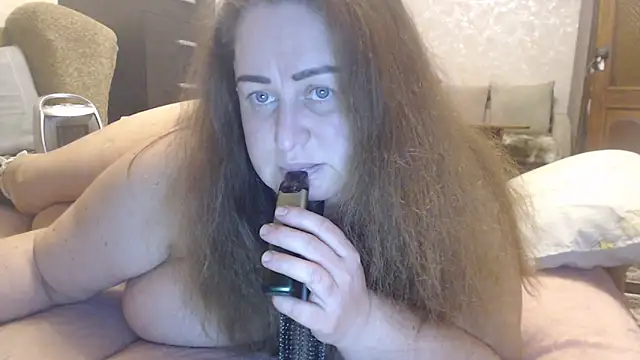 Snapshot of Amy_August chatting on 02/26/26, 03:55 Amy August online show from 02/26/26, 03:55