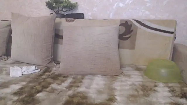 Amy August online show from 05/06/26, 04:56