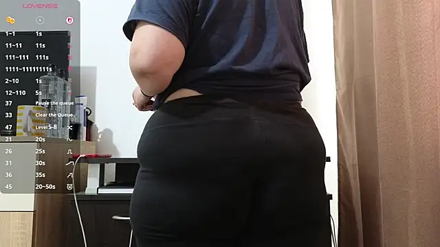 Snapshot of BBW_MILF_4U chatting on 05/09/26, 10:09 BBW MILF 4U online show from 05/09/26, 10:09