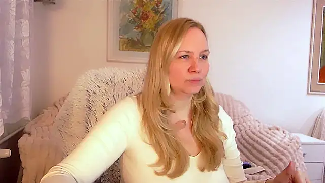 Sarah4you online show from 02/22/25, 10:31