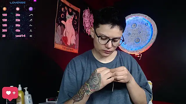 girl intense444 online show from 06/22/26, 01:08