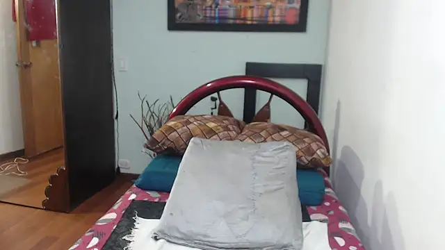 Snapshot of sexytitshot126 chatting on 10/30/25, 02:57 sexytitshot126 online show from 10/30/25, 02:57