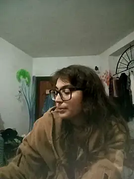 Snapshot of Blulilla69 chatting on 12/27/24, 07:14 Blulilla69 online show from 12/27/24, 07:14