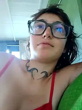 Snapshot of Blulilla69 chatting on 09/26/25, 01:48 Blulilla69 online show from 09/26/25, 01:48