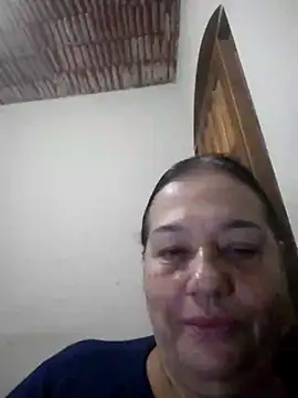 Snapshot of catdool chatting on 12/22/25, 11:46 catdool online show from 12/22/25, 11:46