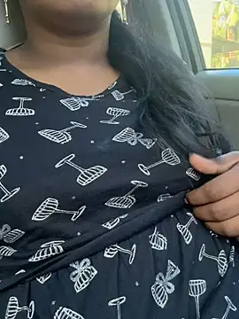 Dhiyapink online show from 12/20/24, 03:36