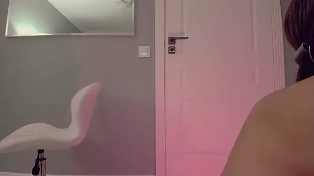 kimisun01 online show from 02/03/25, 04:46