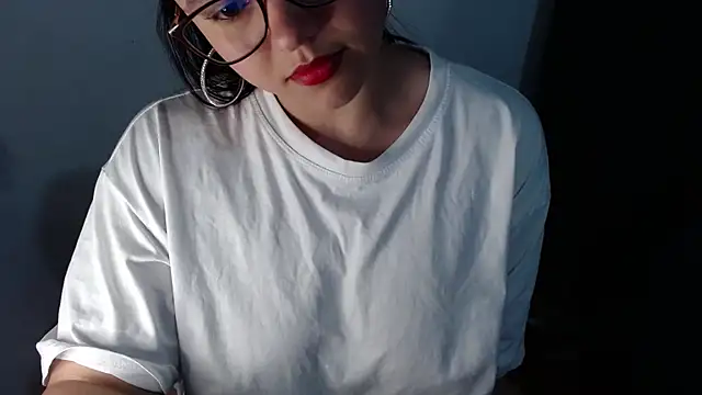 Snapshot of lizbodu chatting on 10/27/25, 11:09 lizbodu online show from 10/27/25, 11:09