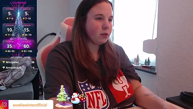 AureliaWinter online show from 12/10/24, 10:28