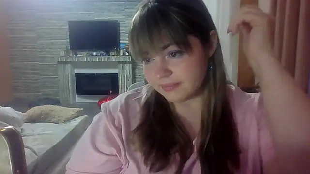 Snapshot of cute__cherry chatting on 03/11/26, 06:36 cute cherry online show from 03/11/26, 06:36