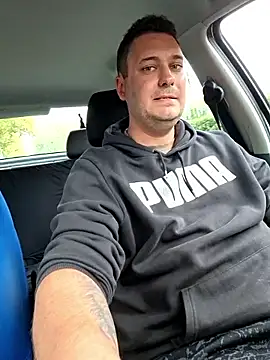 Snapshot of nemes2 chatting on 10/05/25, 12:25 nemes2 online show from 10/05/25, 12:25