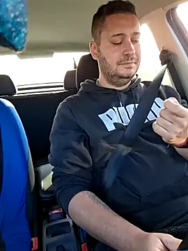 Snapshot of nemes2 chatting on 11/30/25, 09:02 nemes2 online show from 11/30/25, 09:02