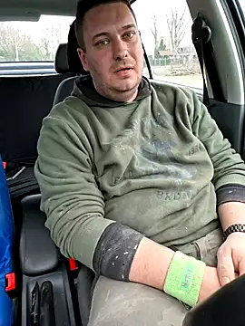 Snapshot of nemes2 chatting on 02/11/26, 03:17 nemes2 online show from 02/11/26, 03:17