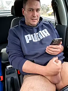 Snapshot of nemes2 chatting on 02/15/26, 12:58 nemes2 online show from 02/15/26, 12:58