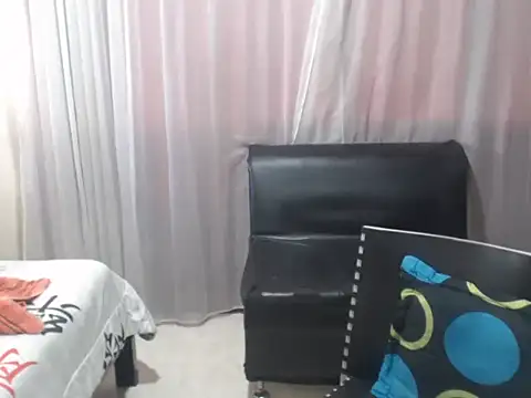 Snapshot of youth_lust69 chatting on 02/16/25, 10:32 youth lust69 online show from 02/16/25, 10:32