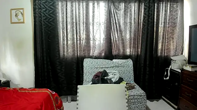 Snapshot of youth_lust69 chatting on 09/24/25, 02:09 youth lust69 online show from 09/24/25, 02:09