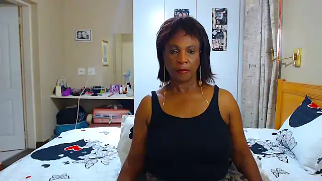 Hotgrannyx online show from 02/13/25, 06:09