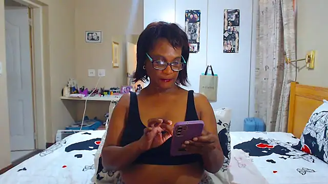 Hotgrannyx online show from 02/26/25, 06:26