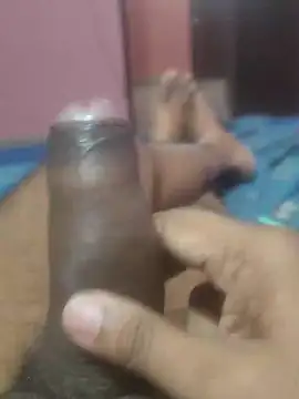 omar23121 online show from 12/23/24, 02:39