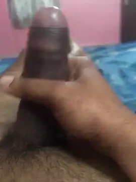 omar23121 online show from 12/30/24, 10:32