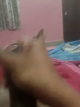 Snapshot of omar23121 chatting on 01/09/25, 07:08 omar23121 online show from 01/09/25, 07:08