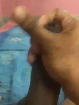 omar23121 online show from 01/16/25, 05:12