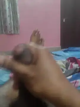 omar23121 online show from 01/21/25, 07:50