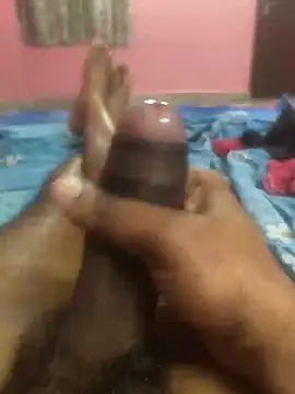 omar23121 online show from 01/30/25, 05:06