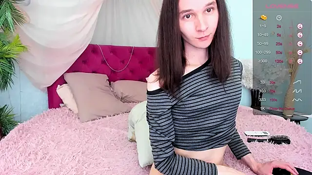 loliwoods online show from 07/31/26, 01:54
