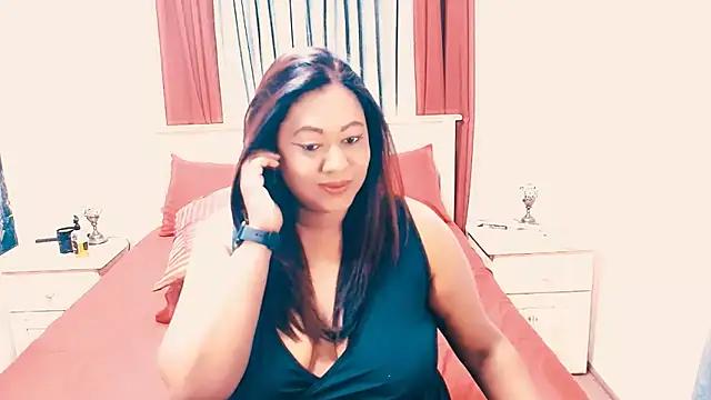 Snapshot of Indianlust69 chatting on 05/02/26, 07:41 Indianlust69 online show from 05/02/26, 07:41