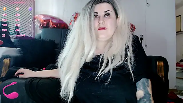 Psychobitch7 online show from 03/04/25, 10:46