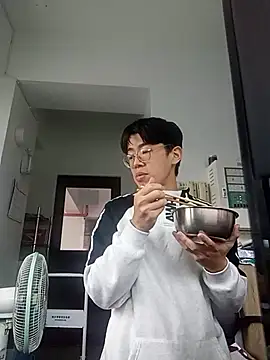o0-69o online show from 12/23/24, 08:11