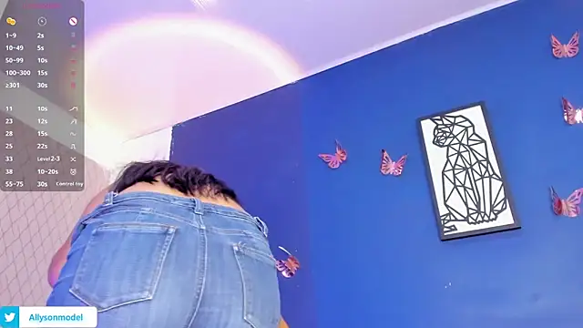 alysson 18 online show from 01/28/25, 01:16