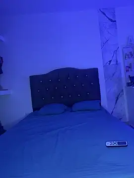 alysson 18 online show from 04/30/26, 01:50