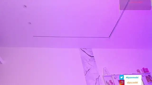 alysson 18 online show from 06/06/26, 02:11
