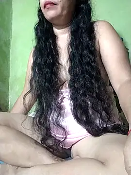 SoSweetPearl online show from 02/04/26, 08:36