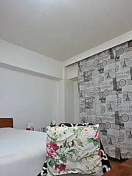 hotSANDRA STARR online show from 10/09/25, 06:06