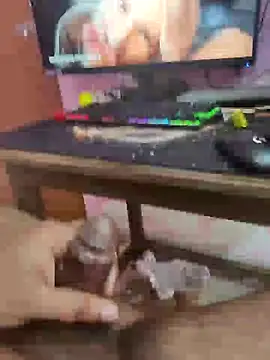 Snapshot of Mordansex chatting on 12/23/24, 04:44 Mordansex online show from 12/23/24, 04:44