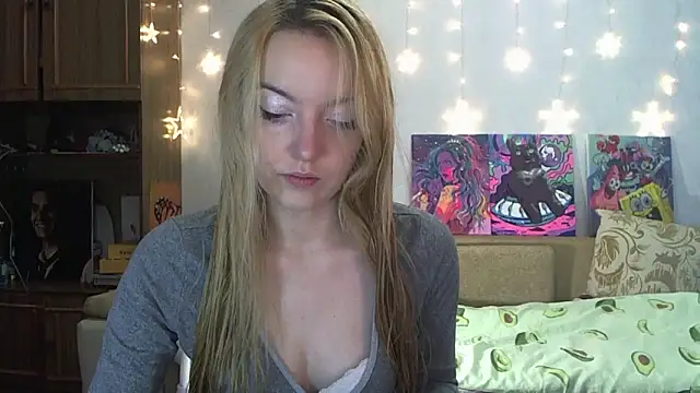 SecretSophia online show from 12/03/24, 11:22