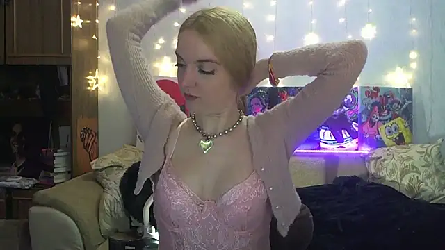 SecretSophia online show from 03/07/25, 08:00