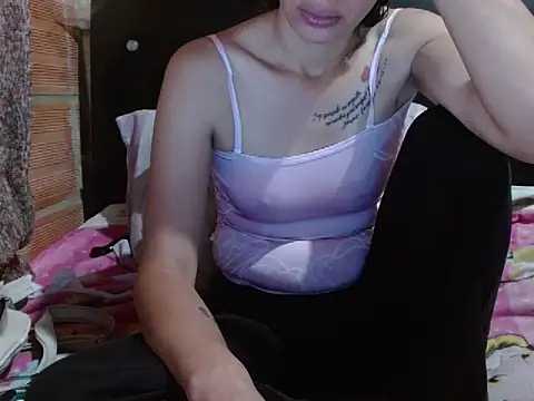Snapshot of sweetzayori chatting on 12/11/24, 03:58 sweetzayori online show from 12/11/24, 03:58