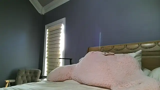 Lisaisluscious online show from 06/10/26, 02:27